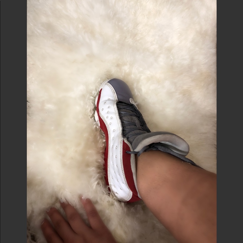 Grey Toe Jordan 13’s size 6.5y